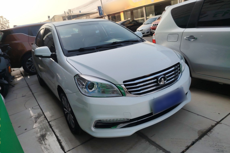 Great Wall C30 2017 изображение автомобиля #4