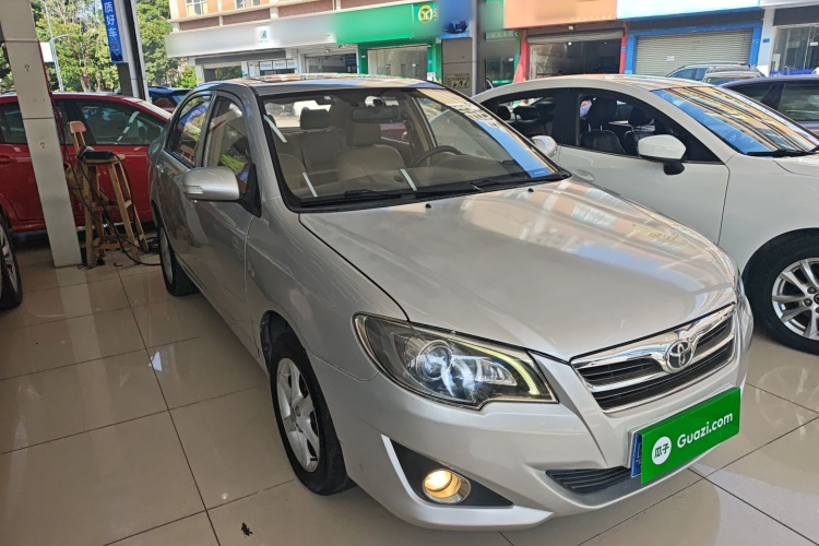 Toyota Corolla (Classic) 2013 imagem de carro #4