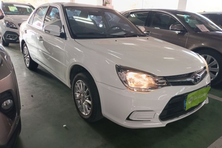 Soueast V3 Lingyue 2019 car image #4