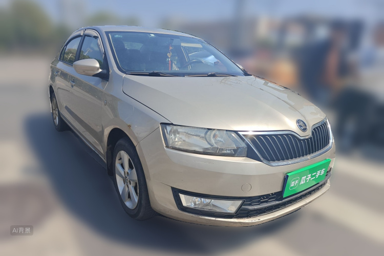 Skoda Rapid 2014 immagine di auto #4