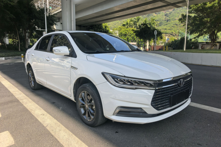 BYD Qin New Energy 2022 car image #4