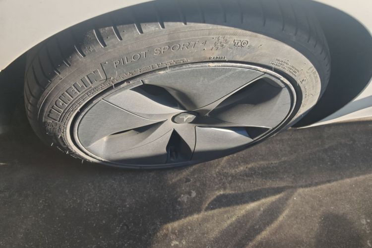 特斯拉 Model 3(进口) 2019 汽车图片 #4