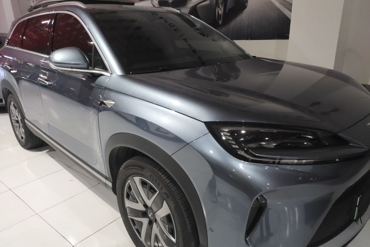 BYD Sea Lion 07 DM-i 2025 car image #4