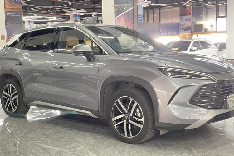 BYD SongL DM-i 2024 car image #4