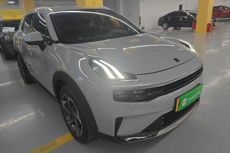 Lynk & Co 06 EM-P 2022 #4 Lynk & Co 06 EM-P 2022 car image #4