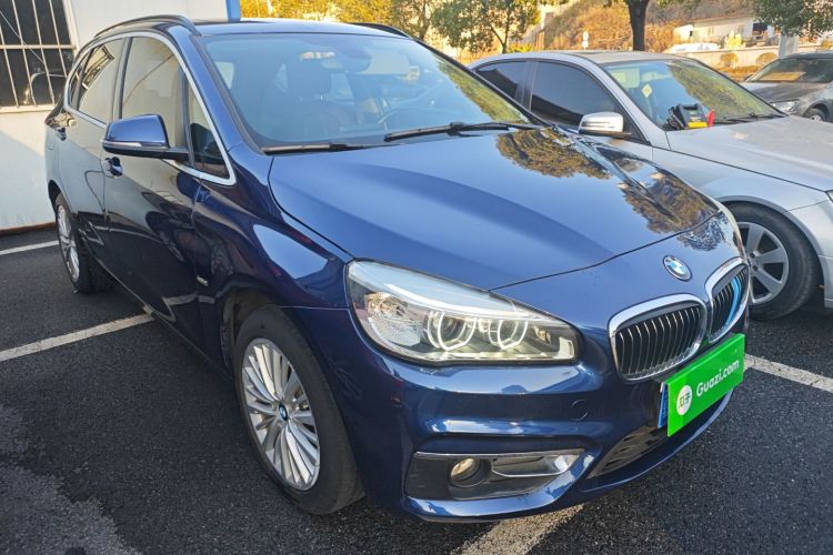 BMW 2 Series Tourer 2017 car image #4