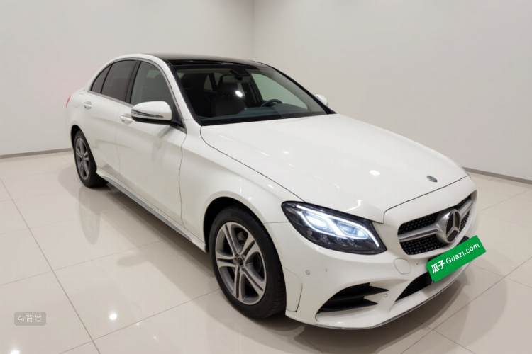 Mercedes-Benz C Class 2019 car image #4