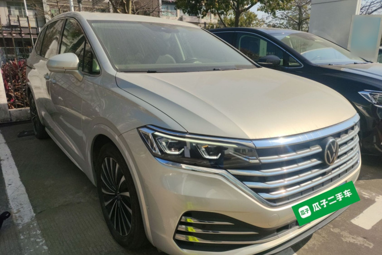 Volkswagen Viloran 2021 car image #4