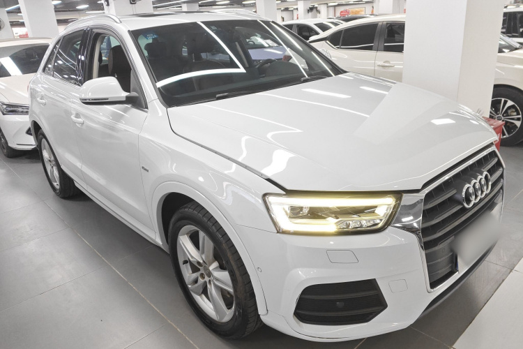 Audi Q3 2017 car image #4