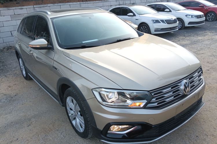 Volkswagen C-Trek 2019 immagine di auto #4