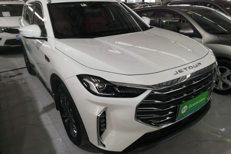 Jetour X70 PLUS 2020 #4 Jetour X70 PLUS 2020 car image #4