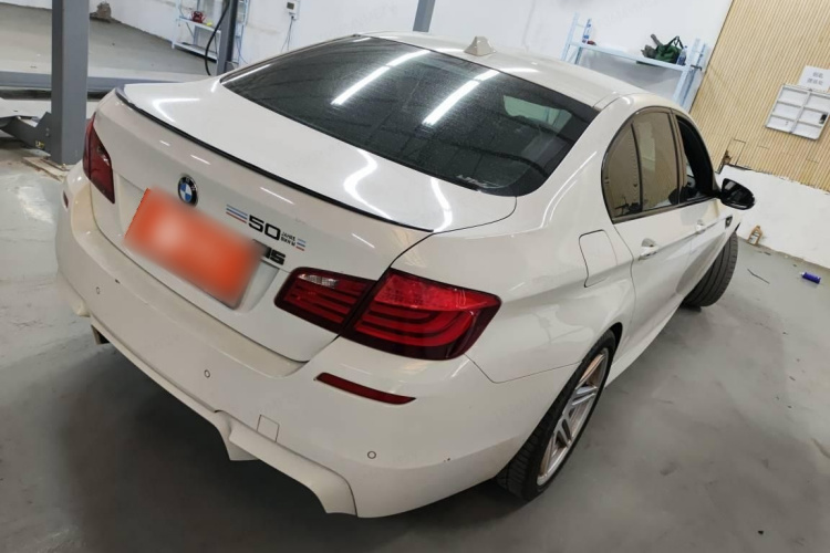 BMW M5 2015 #4 BMW M5 2015 صورة سيارة #4