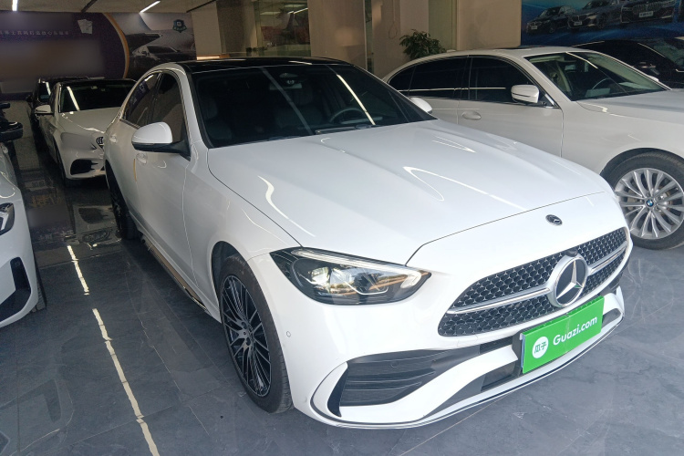 Mercedes-Benz C Class 2025 car image #4