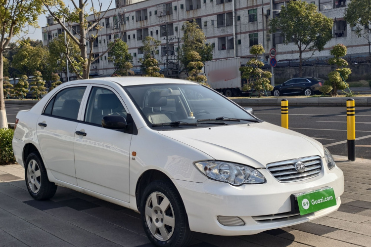 BYD F3 2019 car image #4