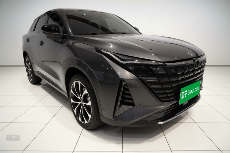 Changan UNI-Z PHEV 2024 #4 Changan UNI-Z PHEV 2024 car image #4