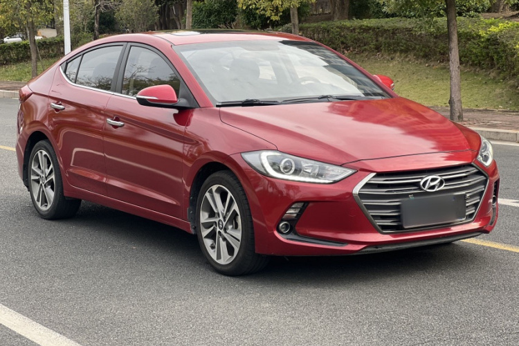 Hyundai Elantra AD 2019 car image #4