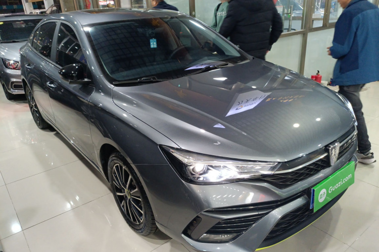 Roewe i5 2021 #4 Roewe i5 2021 car image #4
