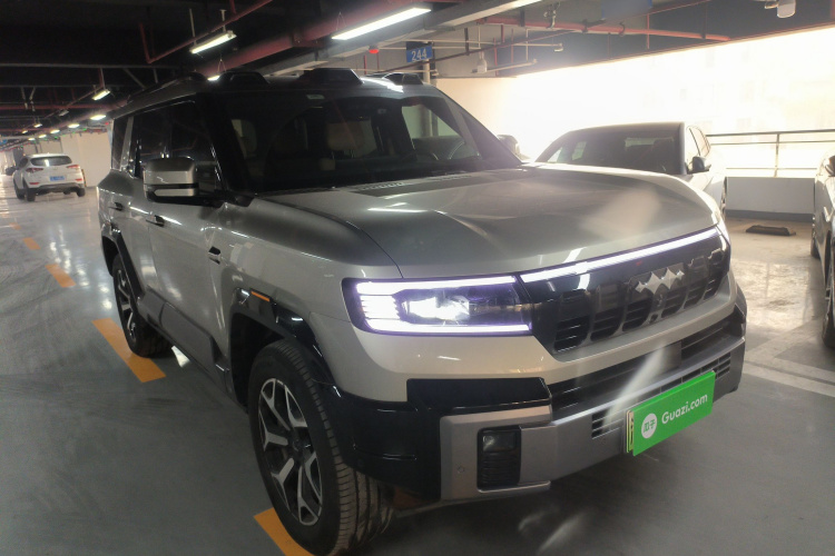 FangChengBao Leopard 8 2024 #4 FangChengBao Leopard 8 2024 car image #4