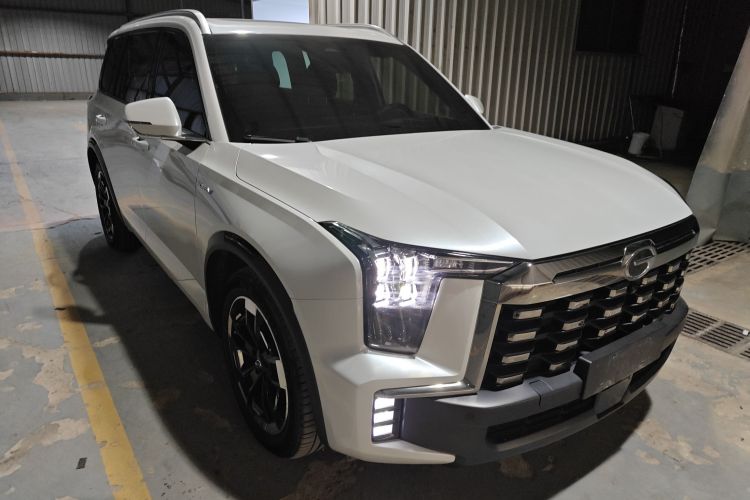 GAC Trumpchi ES9 2023 #4 GAC Trumpchi ES9 2023 car image #4