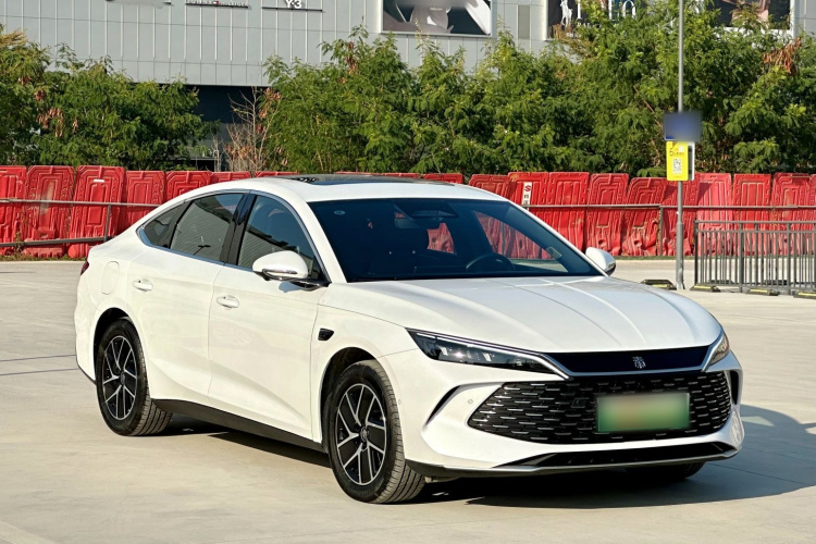 BYD Qin L 2025 #4 BYD Qin L 2025 car image #4