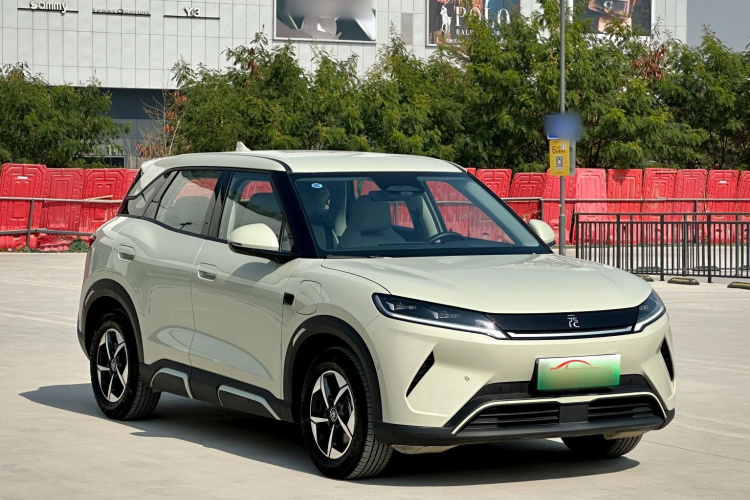 BYD YuanUP 2025 #4 BYD YuanUP 2025 car image #4