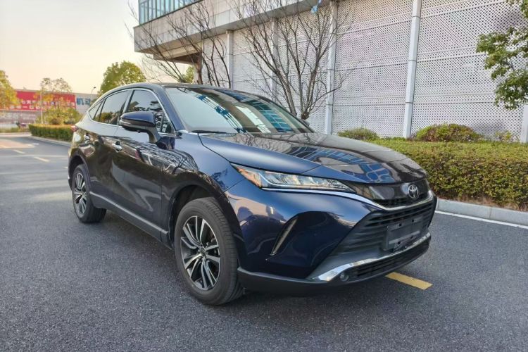 Toyota Harrier 2022 car image #4