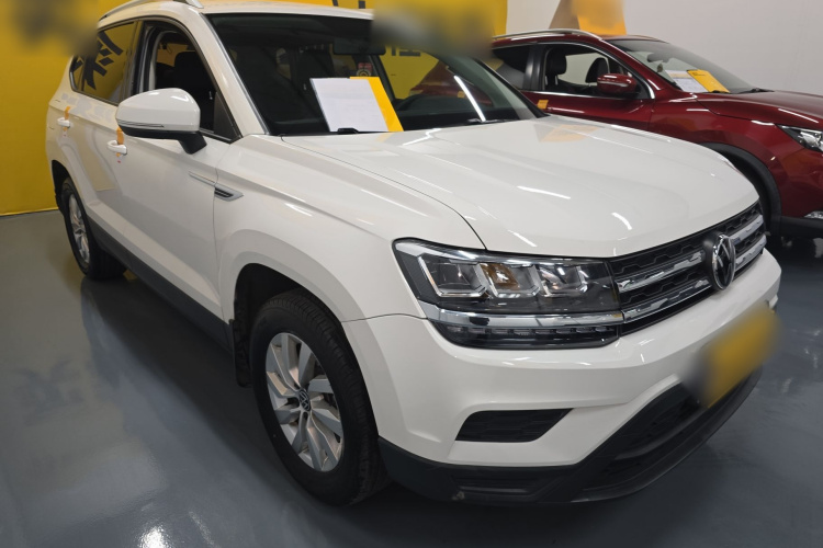 Volkswagen Tharu 2020 car image #4