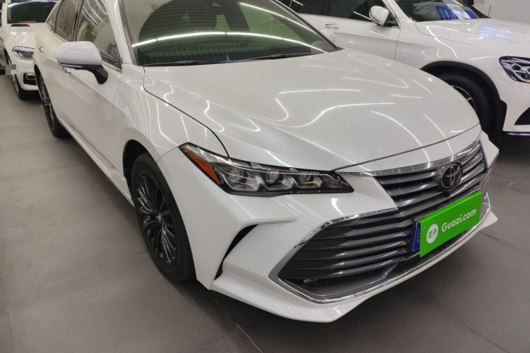 Toyota Avalon 2021 car image #4