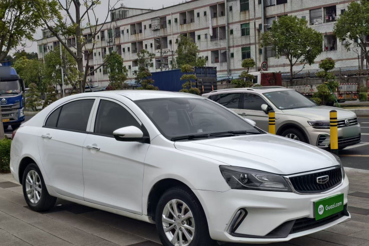 GEELY Emgrand 2021 car image #4