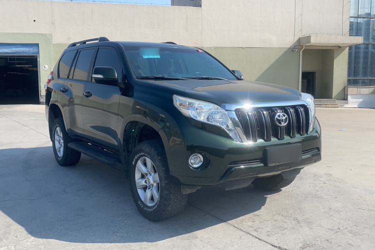 Toyota Land Cruiser Prado 2015 car image #4