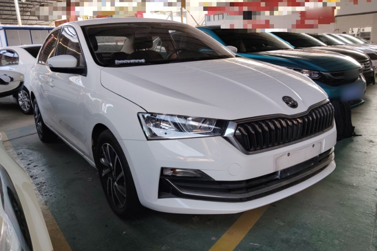 Skoda Rapid 2021 изображение автомобиля #4