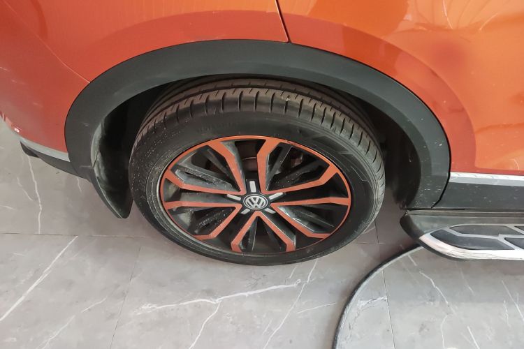 T-Roc 2018 car image #4