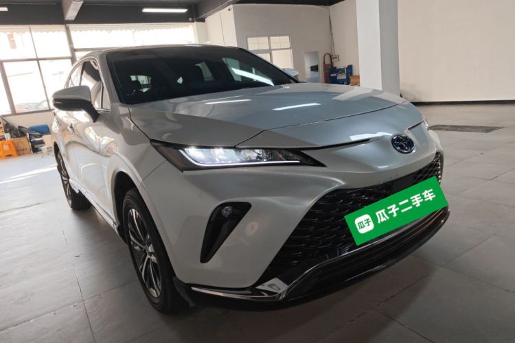 Toyota Venza 2023 immagine di auto #4