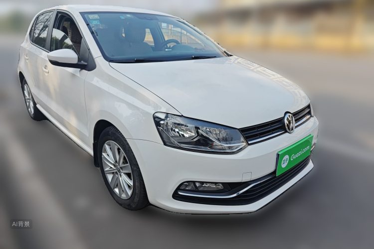 Polo 2015 car image #4