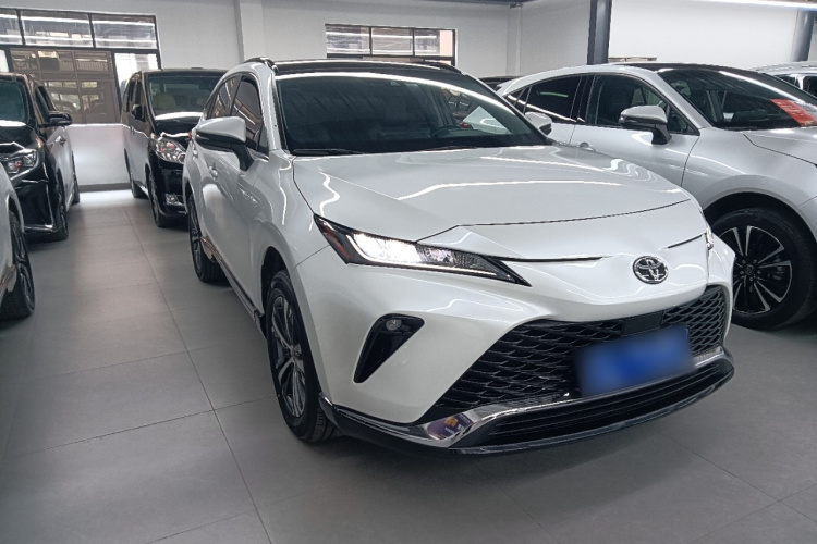 Toyota Venza 2023 صورة سيارة #4