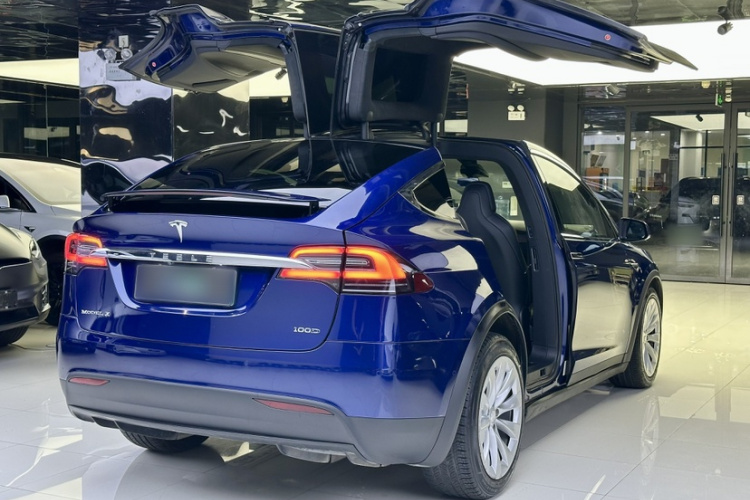 特斯拉 Model X 2018 汽车图片 #4