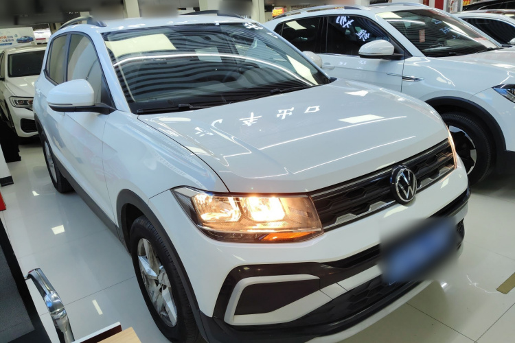 Volkswagen T-Cross 2023 #4 Volkswagen T-Cross 2023 car image #4