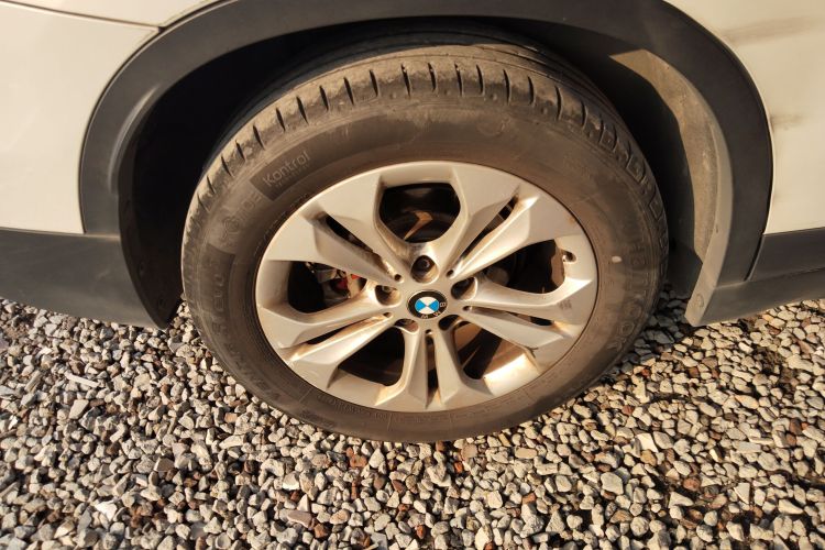 BMW X1 2017 #4 BMW X1 2017 car image #4