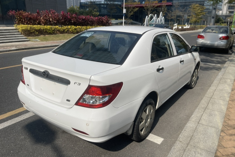 BYD F3 2019 car image #4