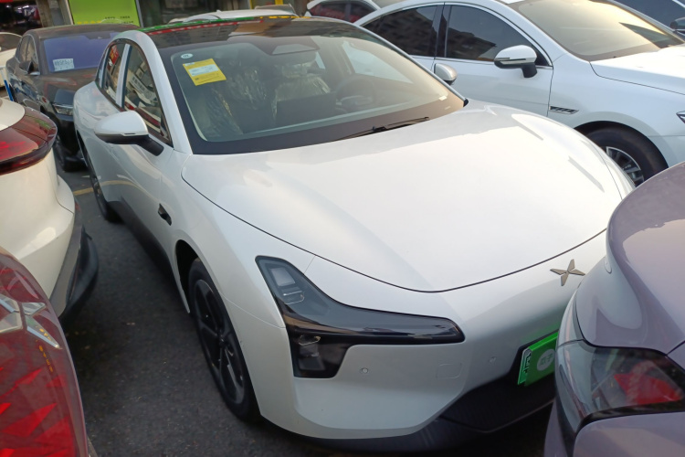 Xpeng MONA M03 2025 immagine di auto #4