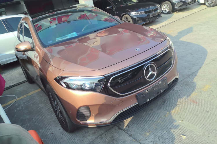 Mercedes-Benz EQA Class 2023 صورة سيارة #4