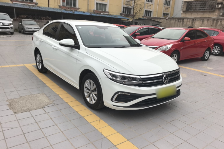 Volkswagen Bora 2023 car image #4