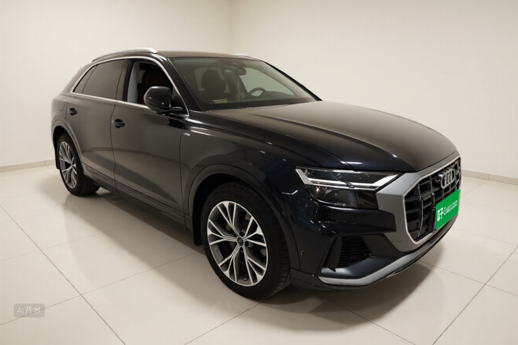 Audi Q8 2021 car image #4