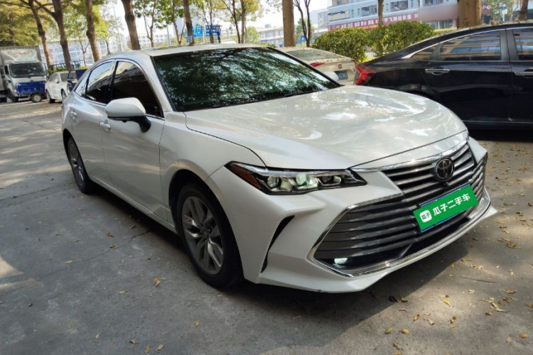 Toyota Avalon 2021 car image #4