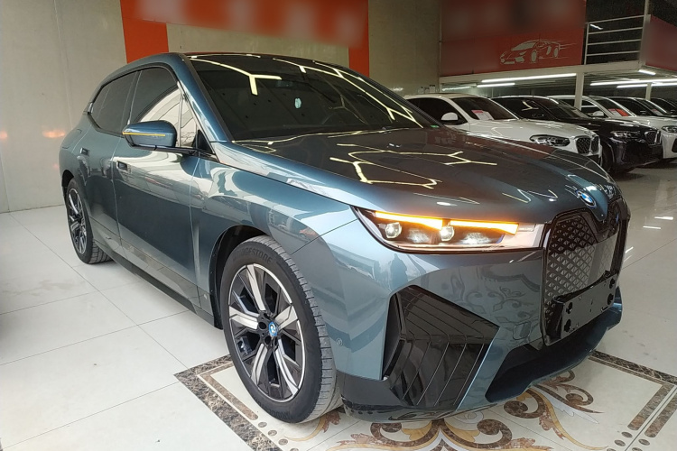 BMW iX 2023 #4 BMW iX 2023 car image #4