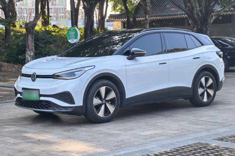 Volkswagen ID.4 X 2025 car image #4