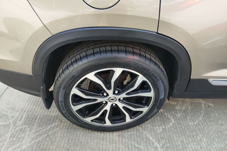 Forthing JOYEAR X5 2017 imagen de coche #4