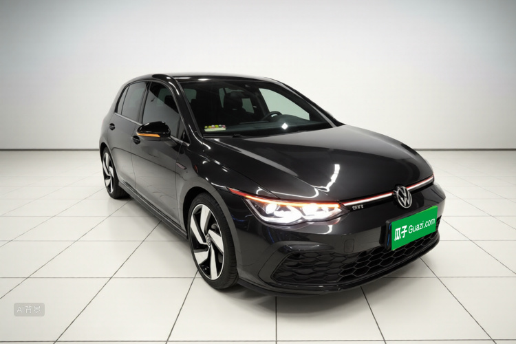 Volkswagen GolfGTI 2022 immagine di auto #4