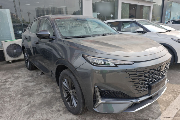 Changan UNI-K 2025 car image #4