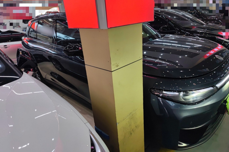 零跑汽车 零跑C10 2025 汽车图片 #4